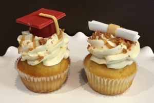 Diploma and Graduation Cap Cupcakes