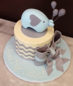 Elephant with Ballons Shower Cake