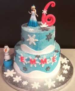 Frozen Cake Silver and White