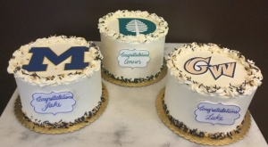 Logo Congratulations Graduation Cake
