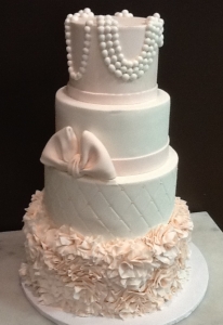 Pearl Trim Wedding Cake