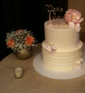 Rustic and Fondant Vintage Cake