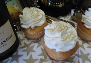 Vanilla Champagne Cupcake