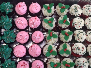 Holiday Mini Cupcakes