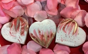 Brush Stroke Heart Cookies