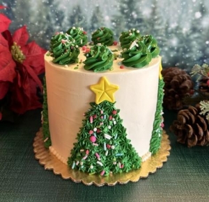 Christmas Tree Cake 1